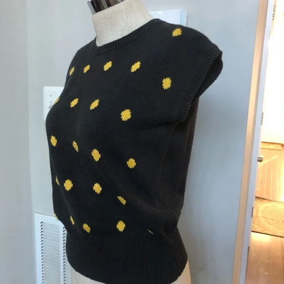Vintage slouched shoulder sleeves hand loomed sweater vest Sz M